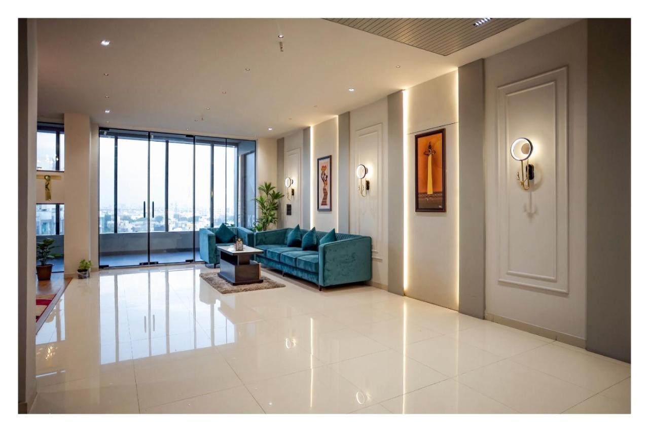 Hotel The Parker Inn By Kbnt Group Σουράτ Εξωτερικό φωτογραφία