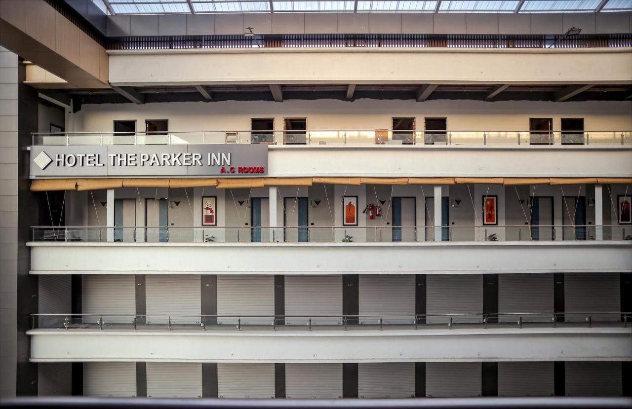Hotel The Parker Inn By Kbnt Group Σουράτ Εξωτερικό φωτογραφία