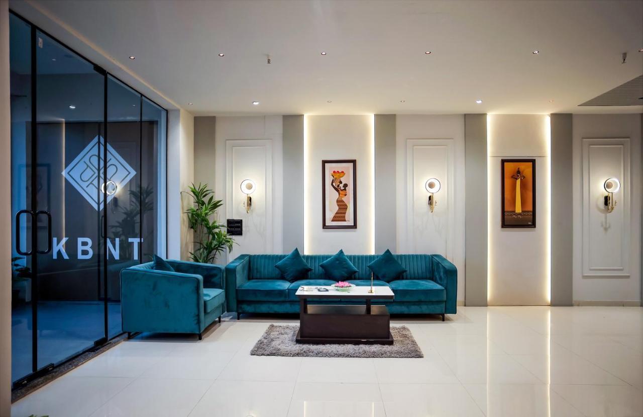 Hotel The Parker Inn By Kbnt Group Σουράτ Εξωτερικό φωτογραφία