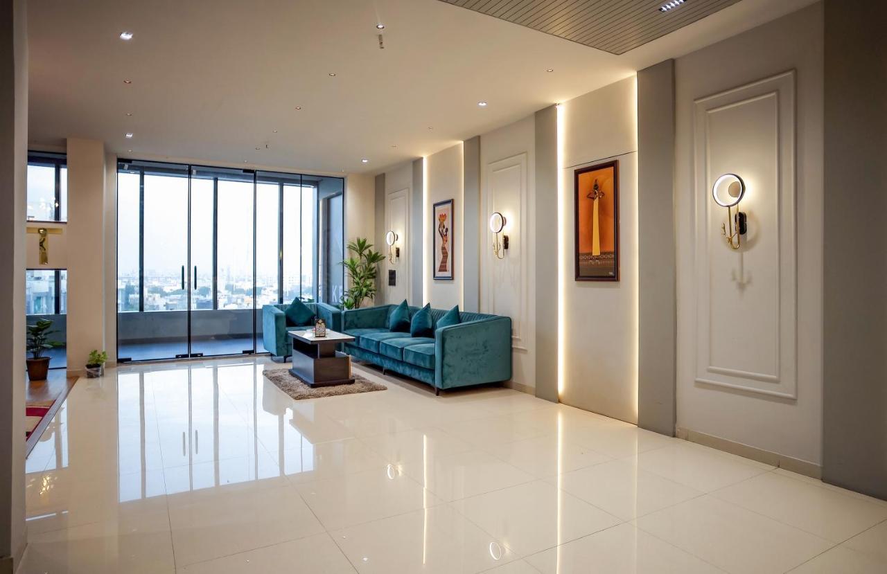 Hotel The Parker Inn By Kbnt Group Σουράτ Εξωτερικό φωτογραφία