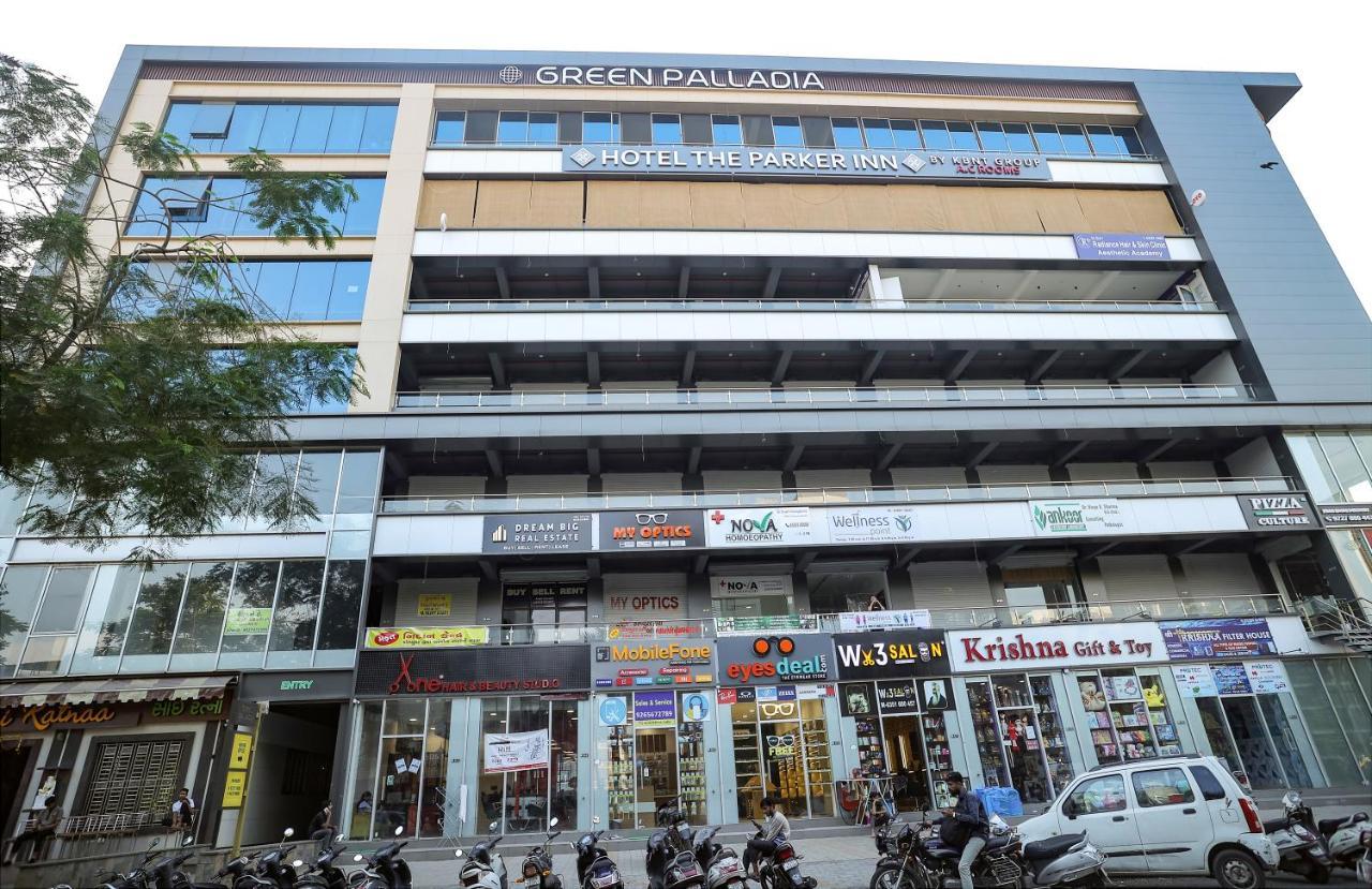 Hotel The Parker Inn By Kbnt Group Σουράτ Εξωτερικό φωτογραφία