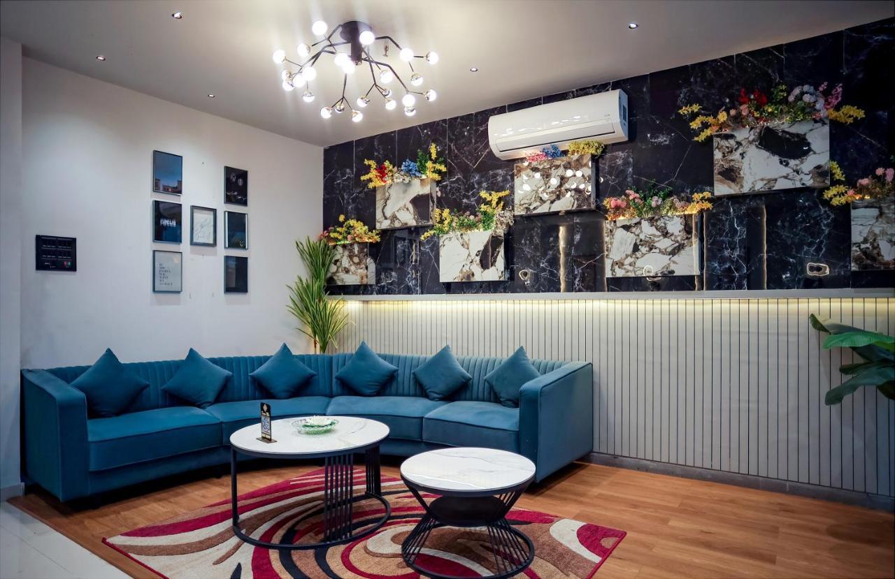 Hotel The Parker Inn By Kbnt Group Σουράτ Εξωτερικό φωτογραφία