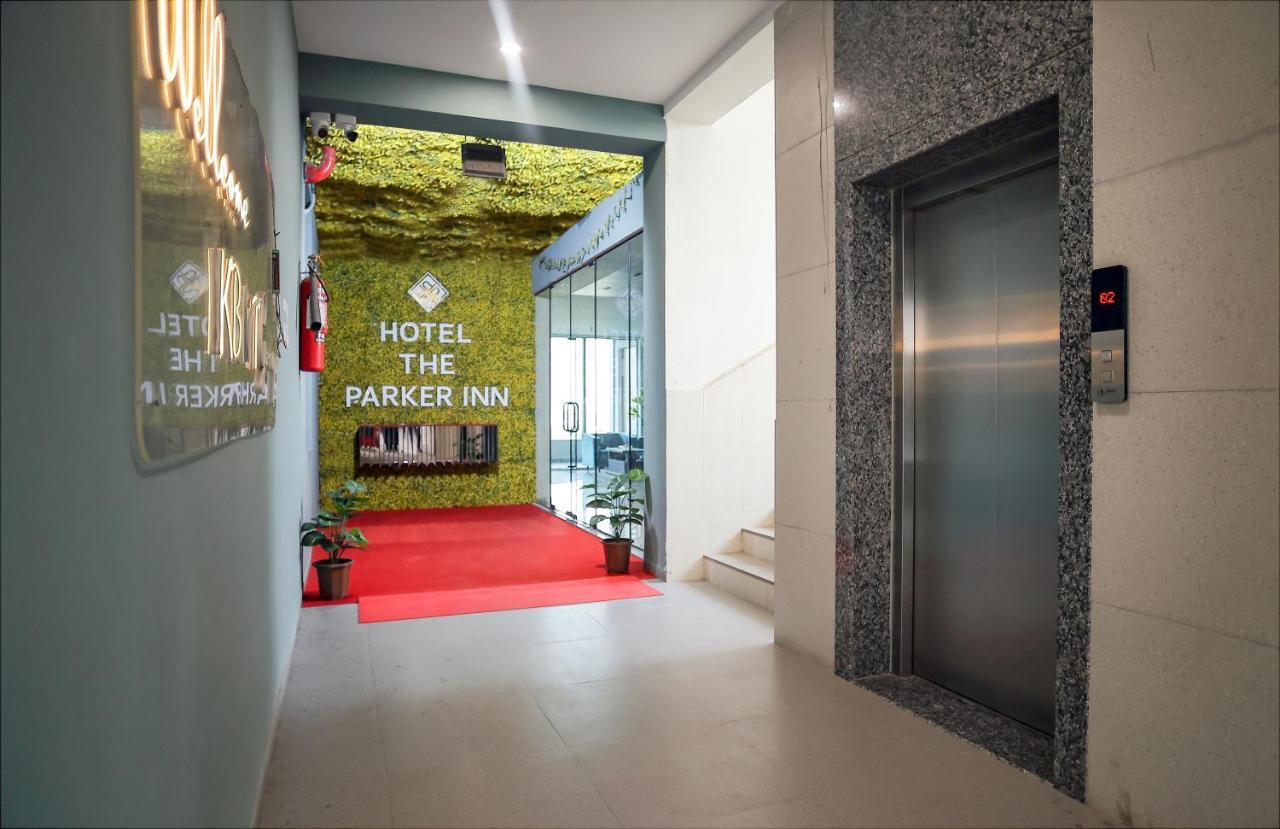 Hotel The Parker Inn By Kbnt Group Σουράτ Εξωτερικό φωτογραφία