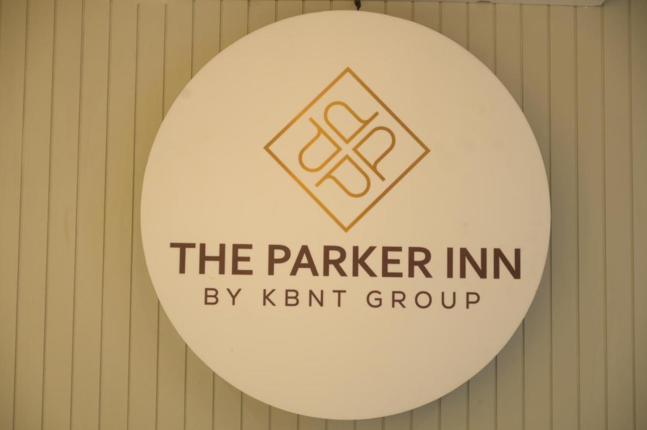 Hotel The Parker Inn By Kbnt Group Σουράτ Εξωτερικό φωτογραφία
